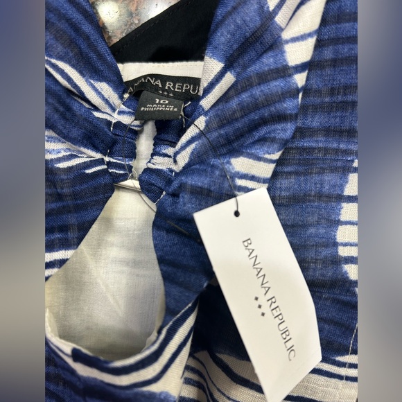 NWT - Banana republic dress size 10. - Picture 2 of 3